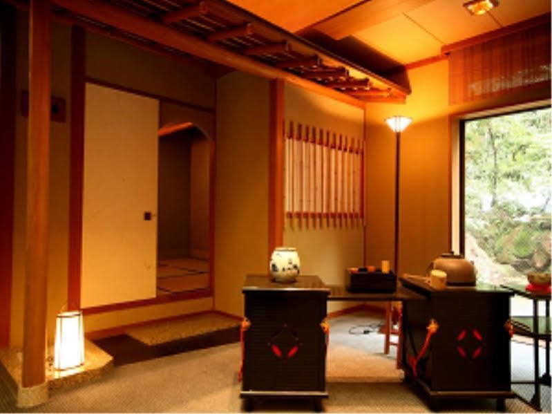 Hotel Oonoya Kaga  Exterior photo